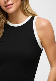 Black Beauty - Snow White 4