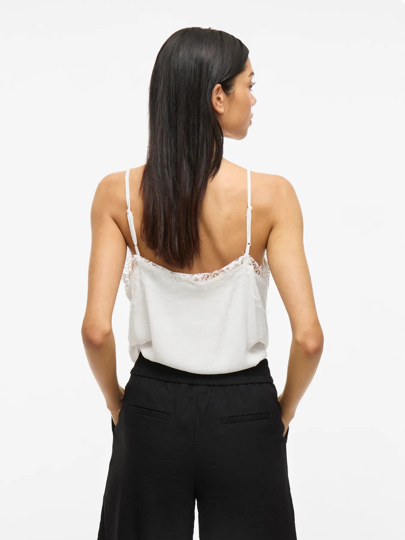 Cloud Dancer (White) 3