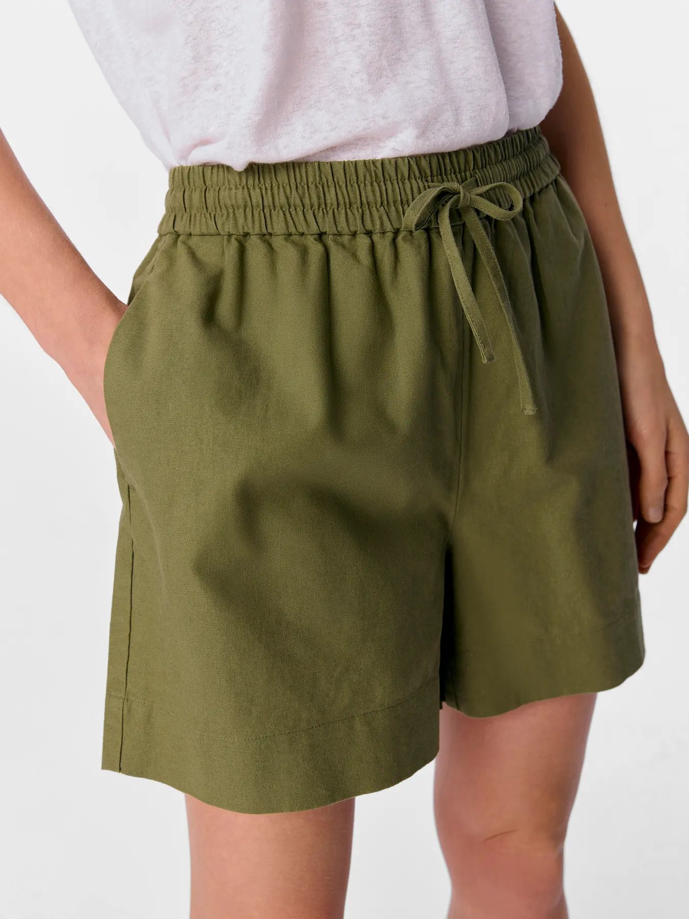 Olive 4 Pantalón corto mujer cintura media lino algodón orgánico OBJECT