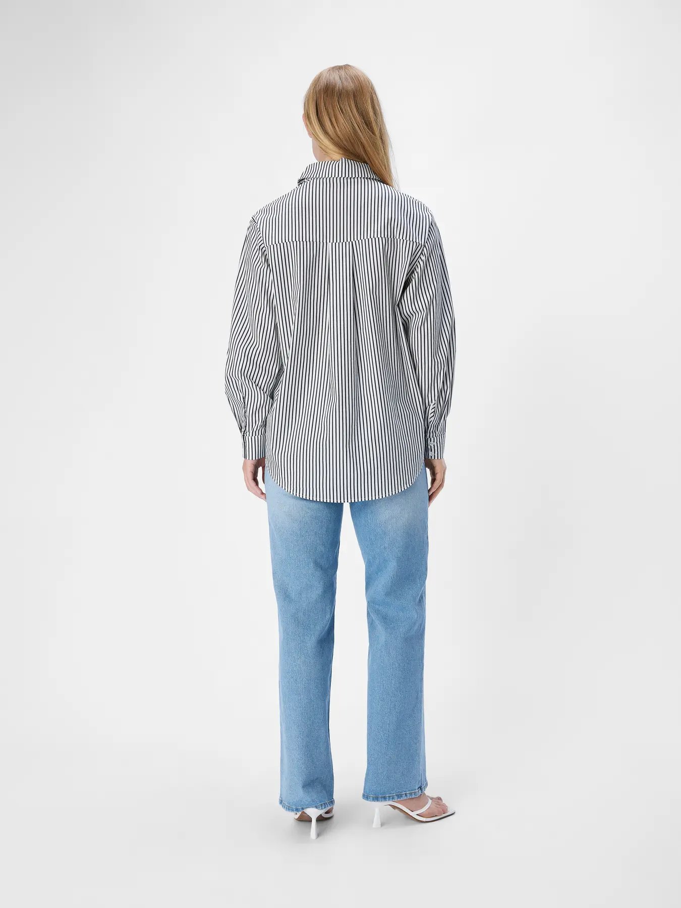 White - Black 3 Camisa mujer manga larga popelina con cuello clásico