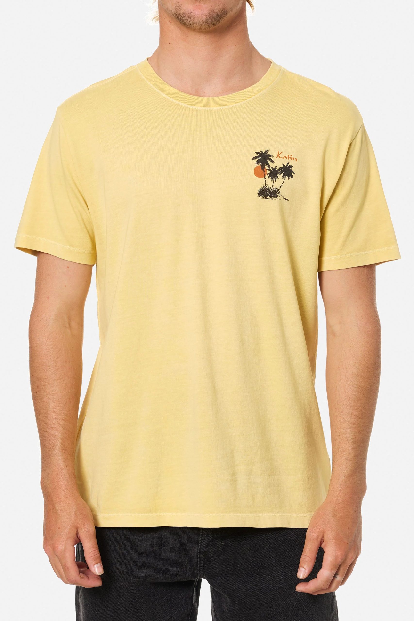 Yellow 2 Camiseta Katin Oasis Tee hombre algodón orgánico teñida y lavada estilo surf vintage