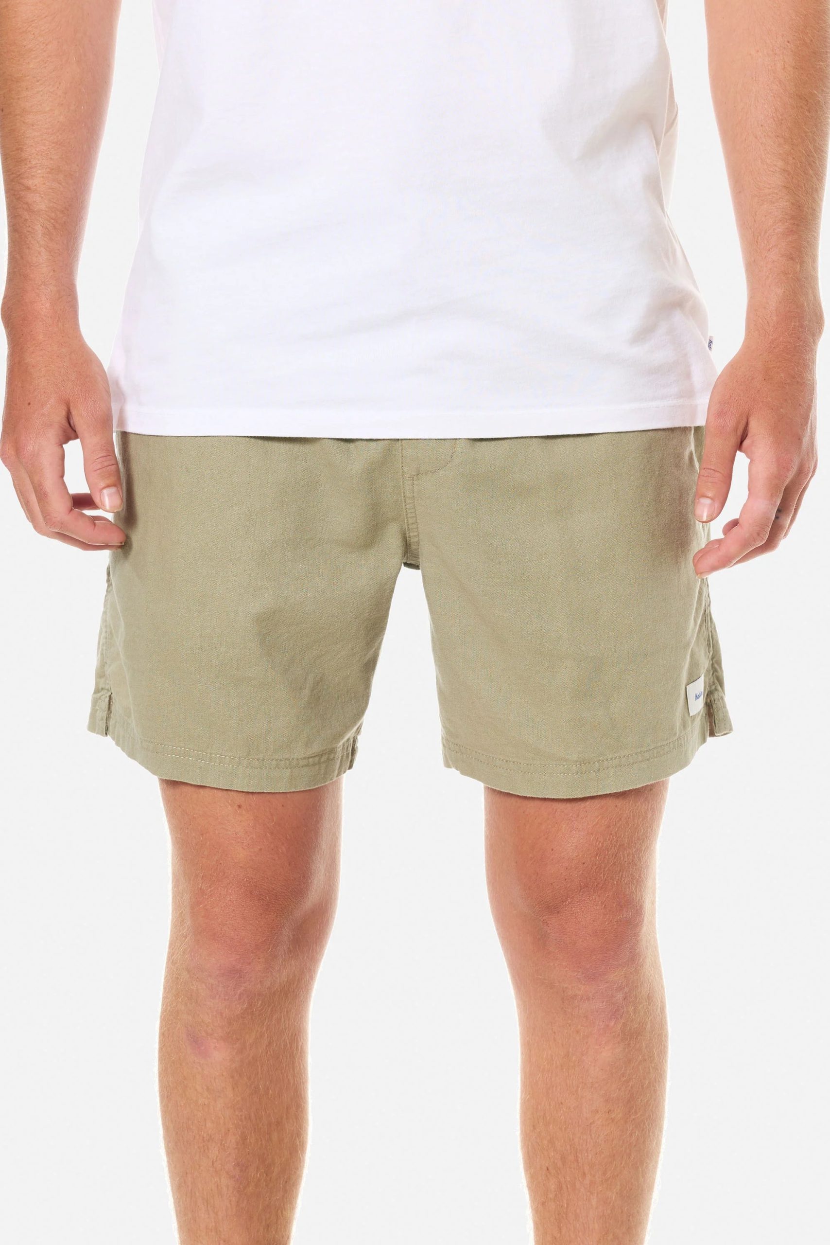 Moss 2 Pantalón corto hombre Isaiah Local Short Katin de lino y algodón