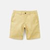 Mostaza 1 Pantalón corto hombre Cove Short Katin de estilo chino, cómodo y elástico