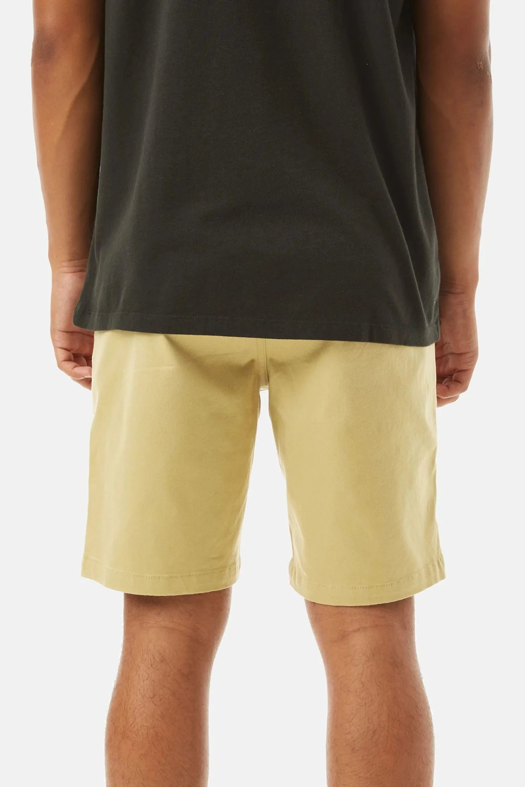 Mostaza 4 Pantalón corto hombre Cove Short Katin de estilo chino, cómodo y elástico