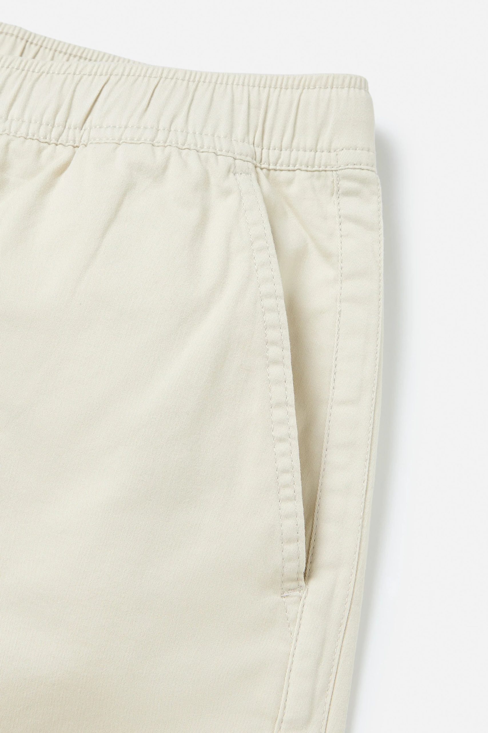 Silver Birch 5 Pantalón corto hombre Patio Short Katin con cintura elástica y cordón ajustable